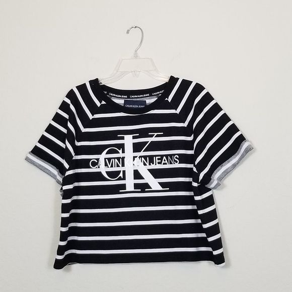 NEW Calvin Klein Monogram Logo Short Sleev… - Picture 3 of 9